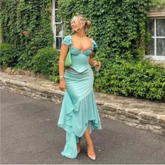 House Of CB Set 'Isabella' & 'Lila' Jade Ruffle Sleeve Maxi Skirt NWOT - Picture 8 of 14